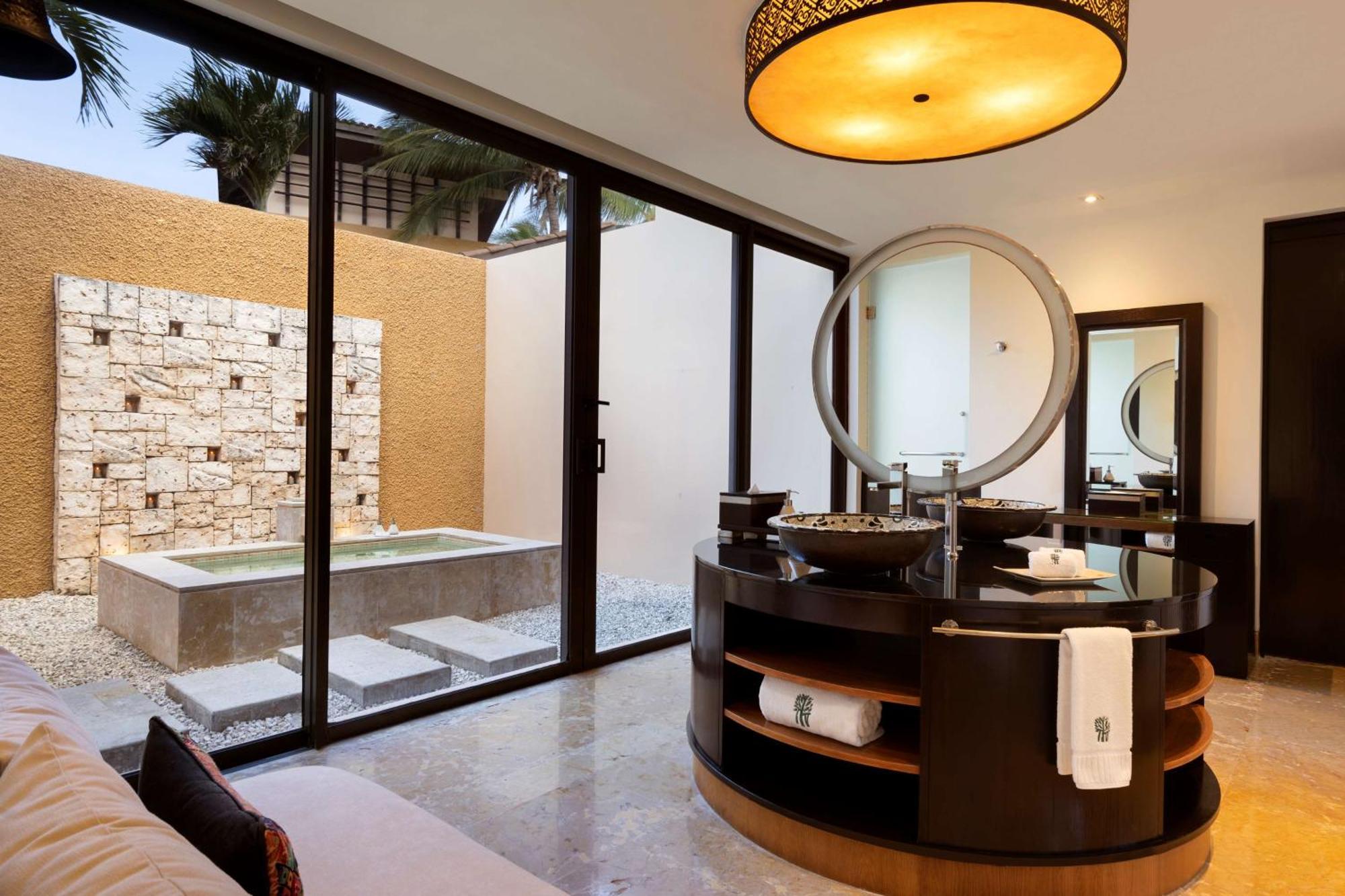 Banyan Tree Mayakoba Lafitte